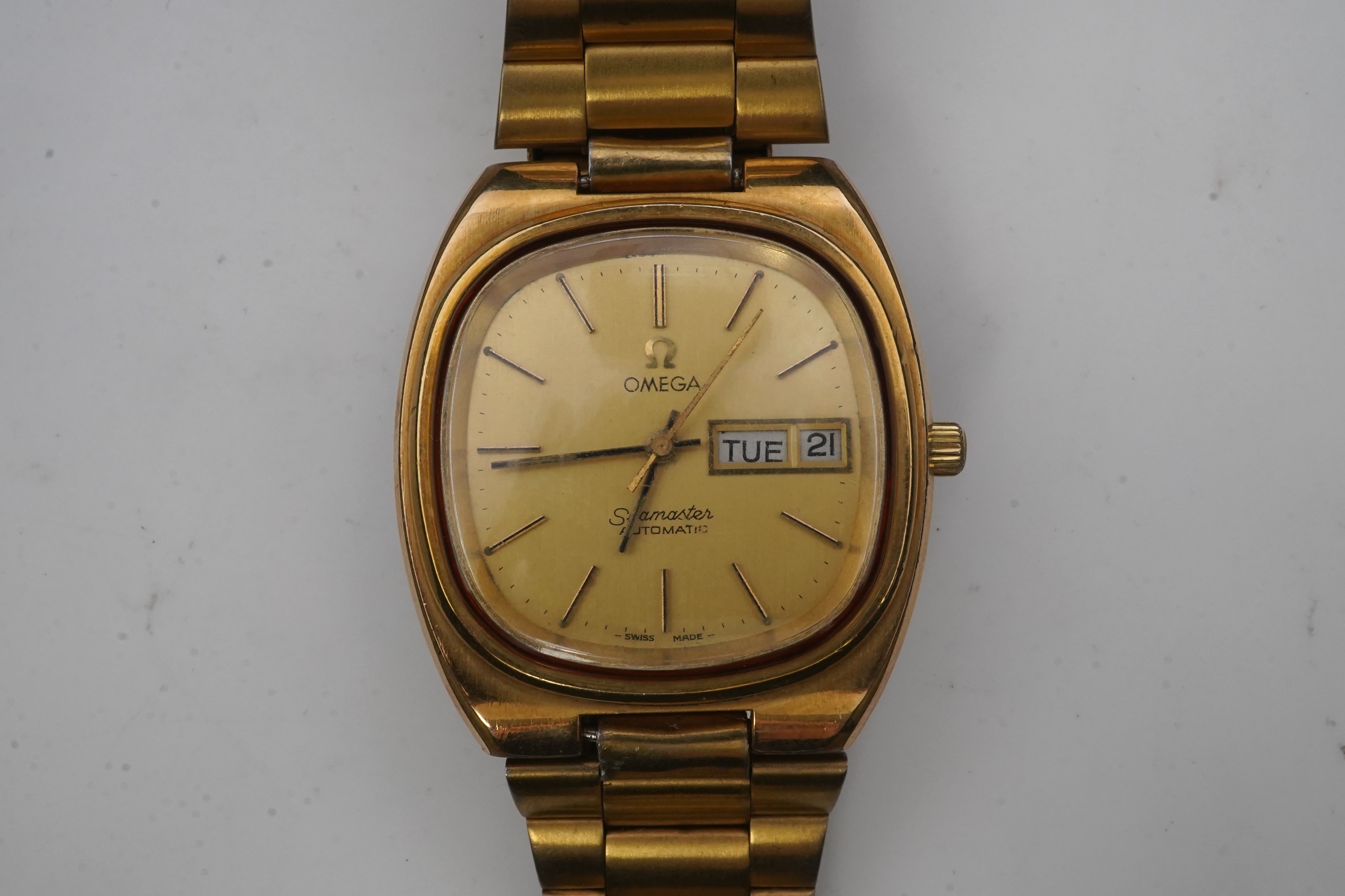 A gentleman's early 1980's steel and gold plated Omega Seamaster Automatic wrist watch, on a stainless steel and gold plated Omega bracelet